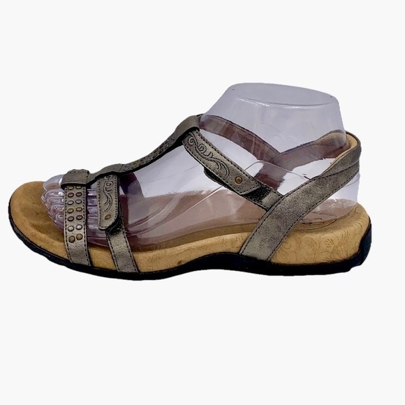 Taos Footwear Shoes - Taos Award Sandal Silver Pewter Leather Studded Women 7 Comfort Arch Support